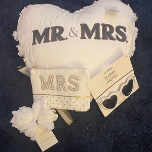 Mr. & Mrs. Heart Pillow and Accessories Set